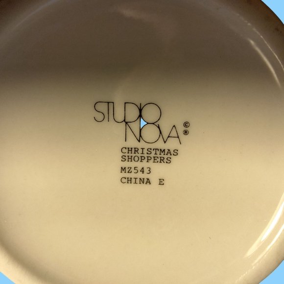 Studio Nova Christmas Coffee Cup Victorian Scene Shopping Christmas Tree - Picture 8 of 9